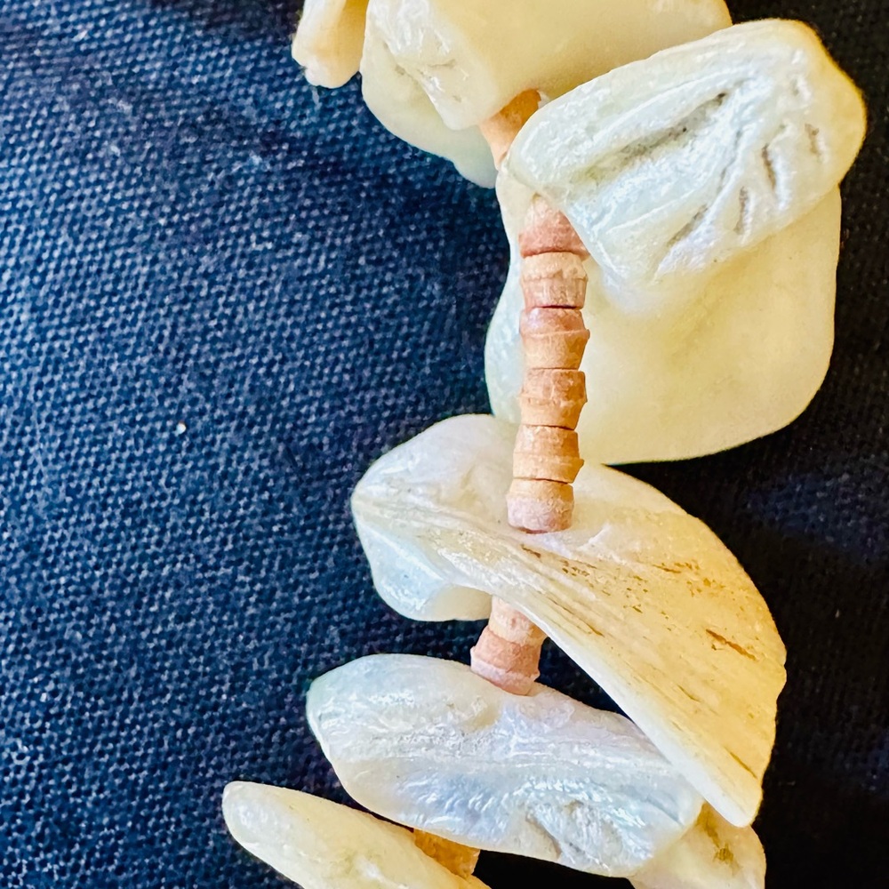 Shell Choker - Picture 7 of 8